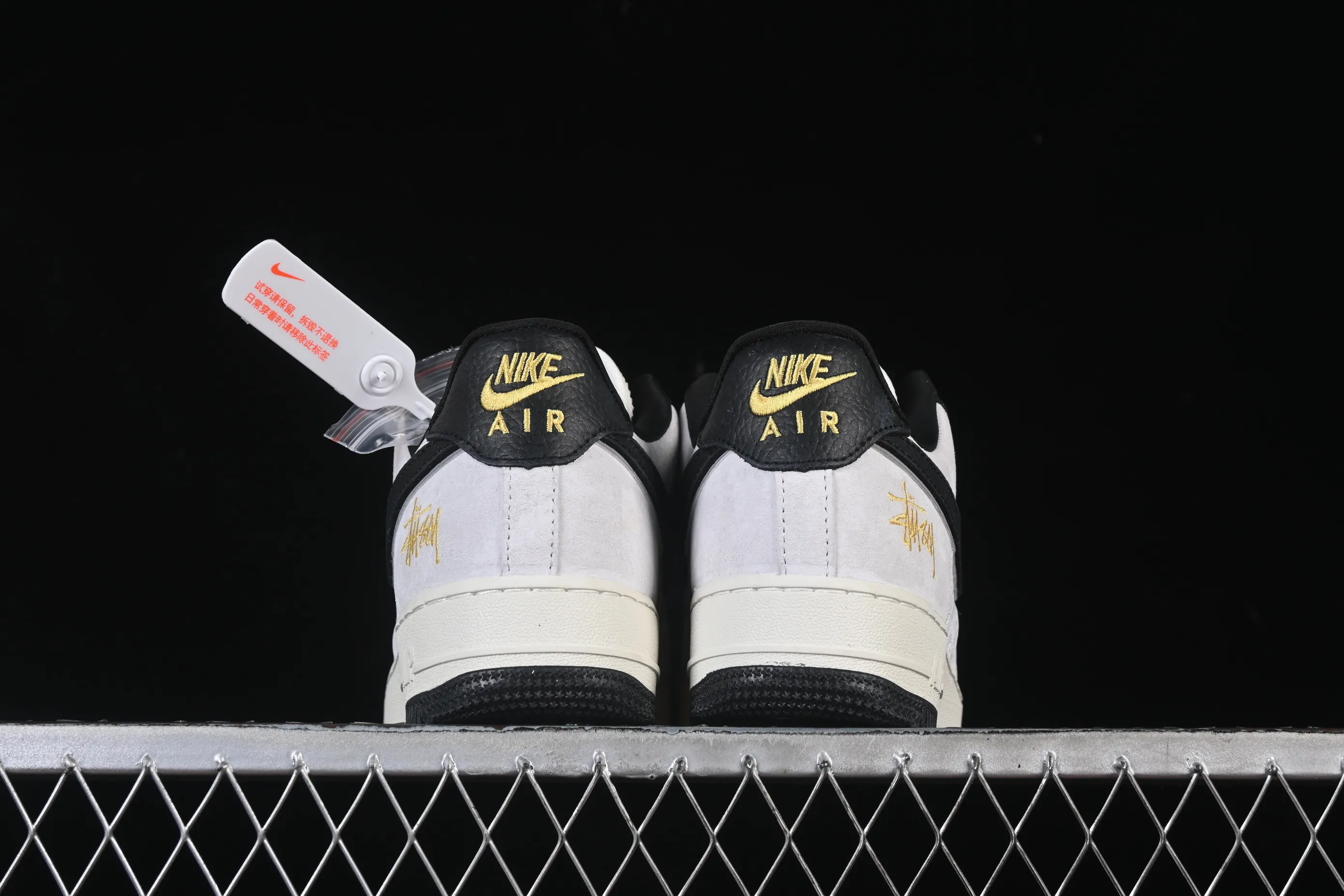 All Categories Nk Air Force 1 Air Force Series Nk Air Force 1 Low Air Force Low Nike Air Force 1'07 Low Joint White Black Gray Air Force Air Force One Low Casual Shoes YF9511-805